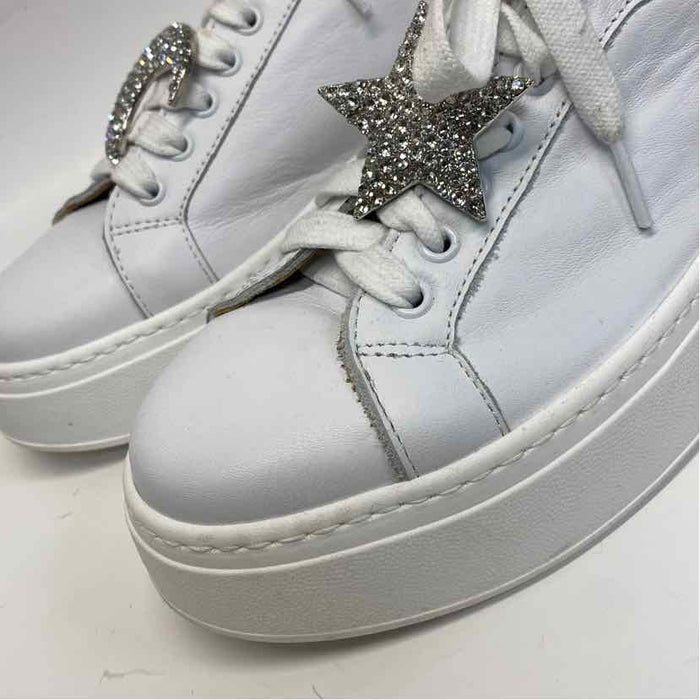 Michele Lopriore Size 39-9 Women's White Solid Lace Up Sneakers