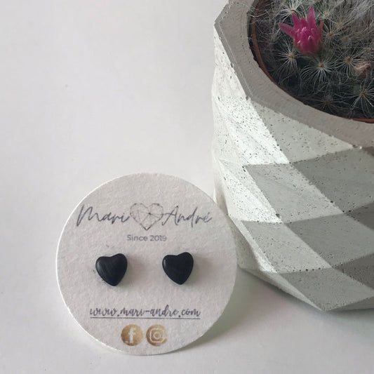 Small Chubby Heart Concrete Studs