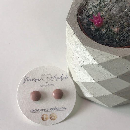 Small Circle Concrete Studs