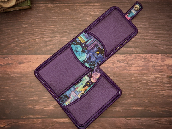 Tri-Fold Wallet w/Tab - Celestial