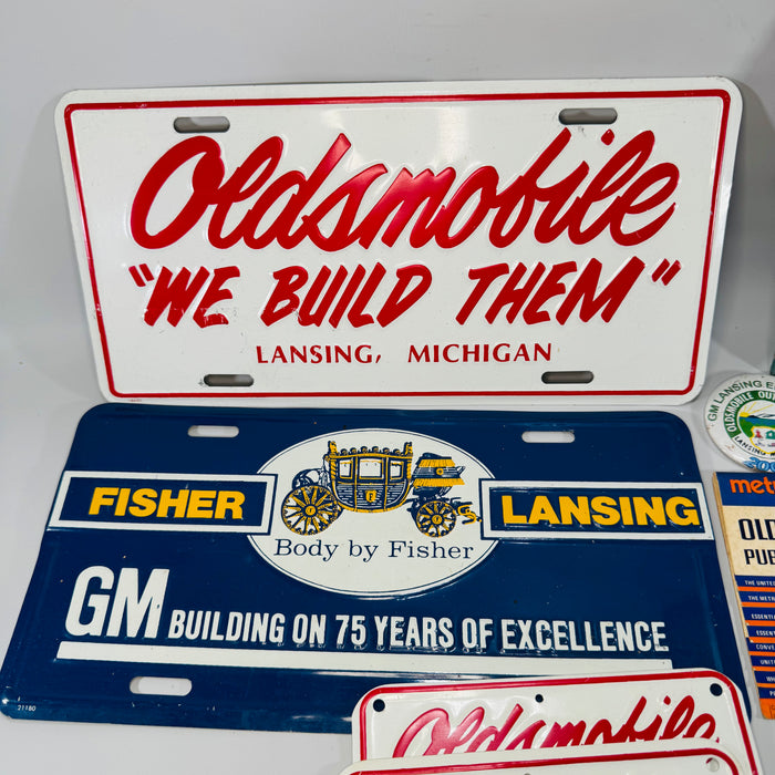 Vintage Oldsmobile Lansing GM Memorabilia Bundle Lot (GM 75 Ashtray + Plates)
