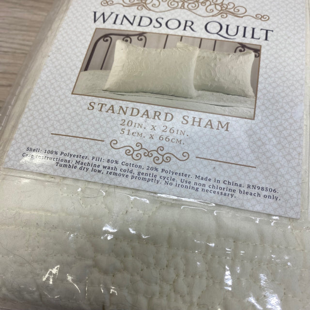 Windsor Quilt Off White Cotton Pillow Case